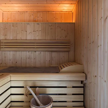Holiday home Reetdorf Geltinger Birk Kuenstlerkate Moorochse *